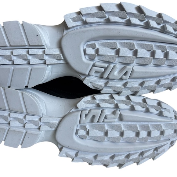 Fila Men's Black and White Sneakers - Picture 4 of 4